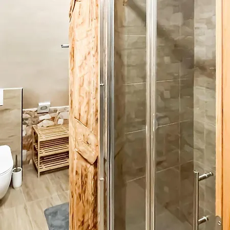 Beautiful Home In Trsce With Sauna Dom wakacyjny *